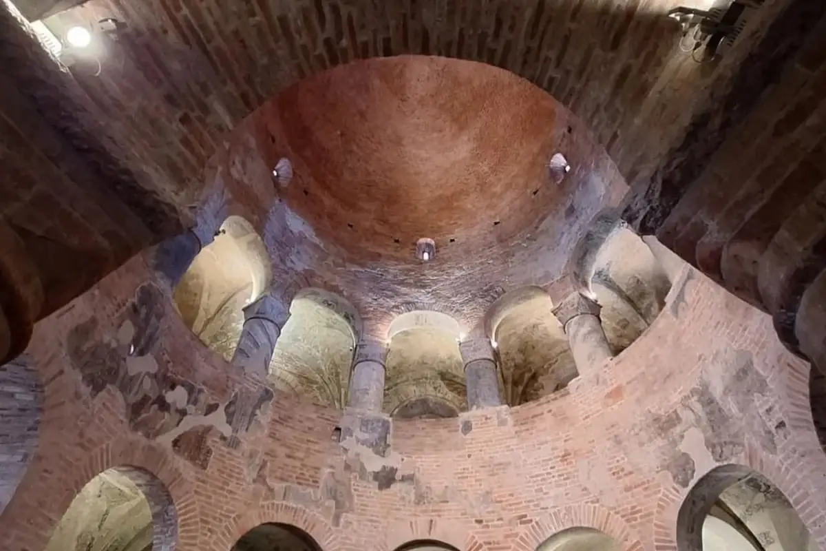 Mantova Battistera